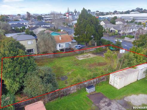672 Mount Albert Road, Royal Oak