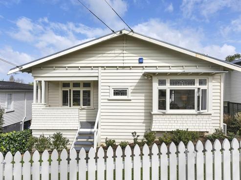 50 Westmere Crescent, Westmere