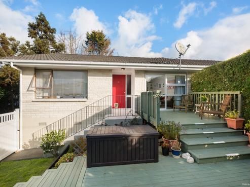 2/56 Glenvar Road, Torbay