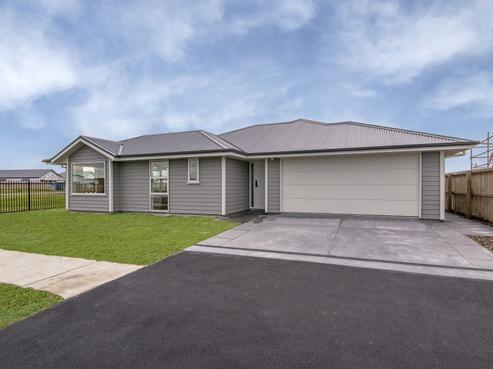 1 Whitehorn Drive, Lincoln