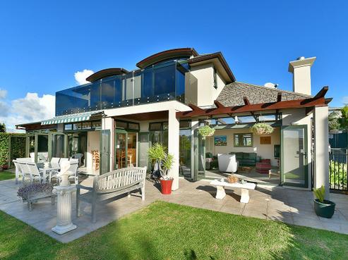 21 The Crescent, Tindalls Beach