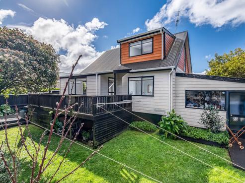 1/686 Te Atatu Road, Te Atatu Peninsula