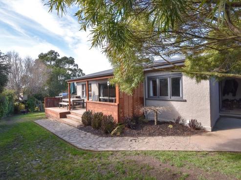 45 Scroggs Hill Road, Brighton