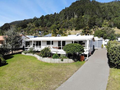 116 The Yardarm, Pauanui