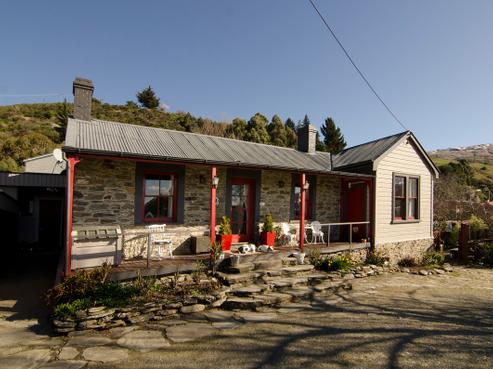 29 Scotland Street, Roxburgh