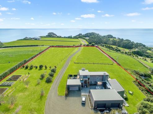 65 Pohutukawa Drive, Opotiki and Surrounds