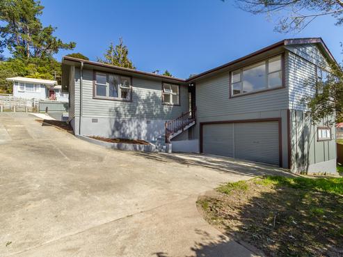 31 Thomson Grove, Stokes Valley
