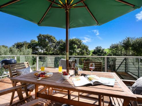 14 Te Puru Drive, Maraetai