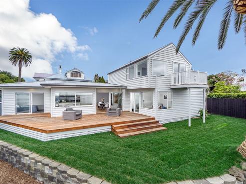 99 Queen Street, Northcote Point