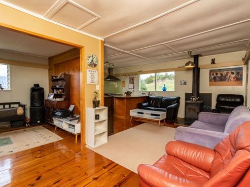 6861 State Highway 12, Omapere