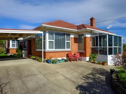 337 Kenmure Road, Kenmure