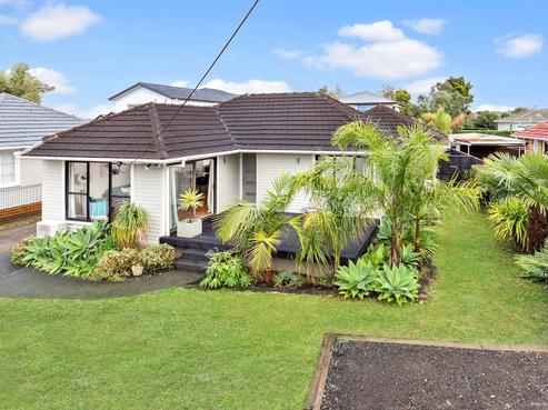 67 Neil Avenue, Te Atatu Peninsula