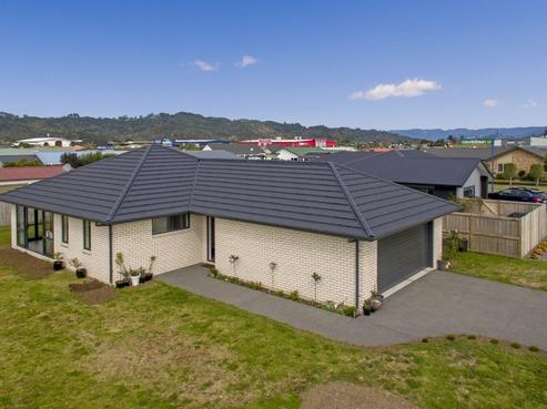 90 Kupe Drive, Whitianga