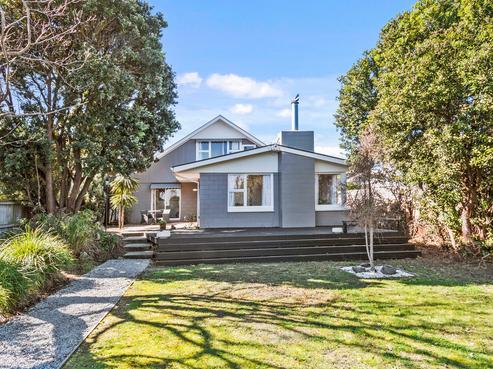 73 Rocking Horse Road, Southshore