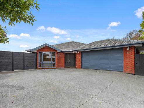 6 Te Pihopa Way, Aidanfield