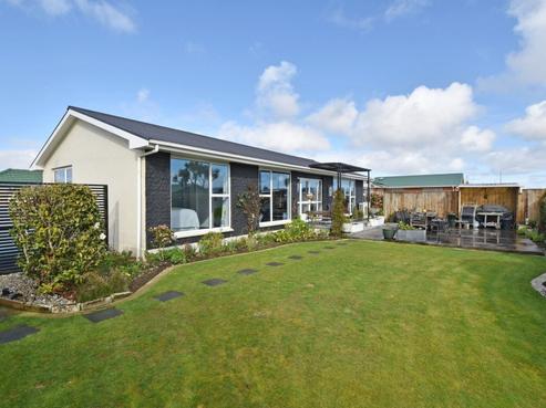 543 Yarrow Street, Glengarry