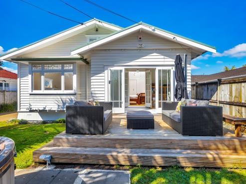 20 Miller Street, Point Chevalier