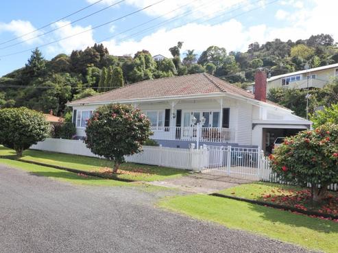 109 Campbell Street, Thames