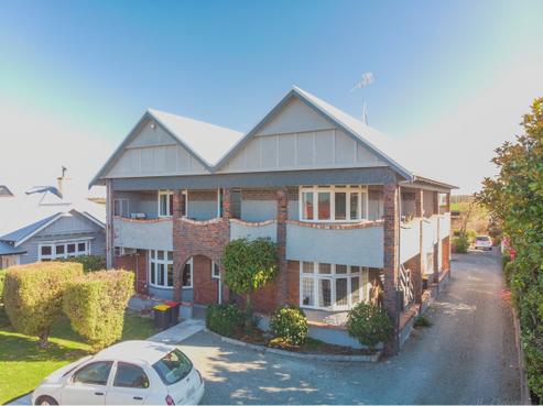 192 Otipua Road, West End