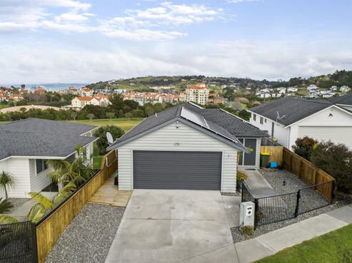 288 Alec Craig Way, Gulf Harbour