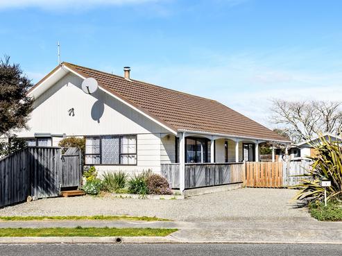 7 Ledger Avenue, Motueka