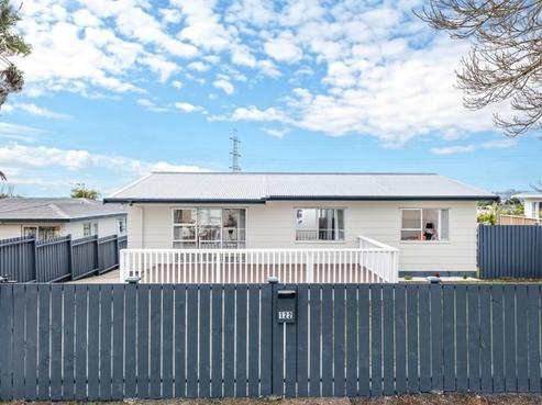 122 Boundary Road, Clover Park