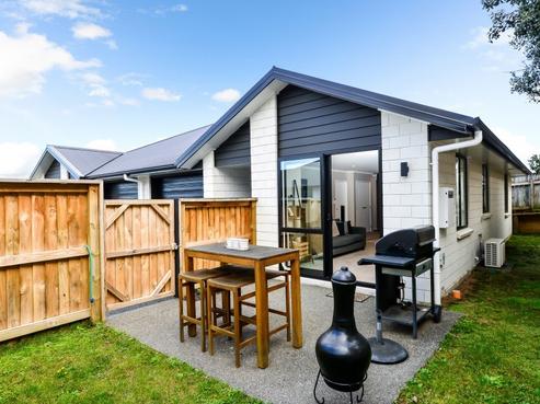 4/144 Forest Lake Road, Forest Lake