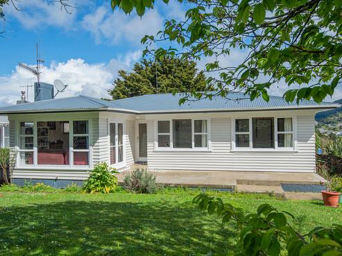 24 Eden Terrace, Kamo