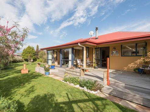 38 Malthouse Crescent, Brightwater