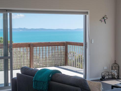 11 Nancy Wake Place, Cable Bay