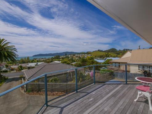 27 Berghan Road, Coopers Beach