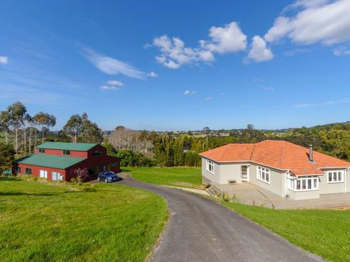 127 Wairere Road, Waitakere