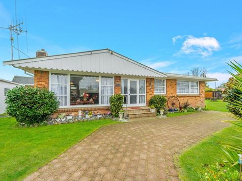 17 Pryce Place, Silverdale