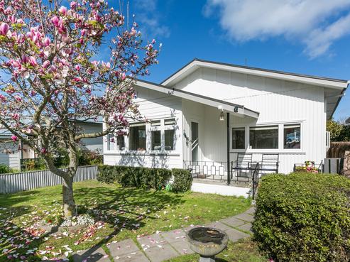 9 Carnell Street, Napier South