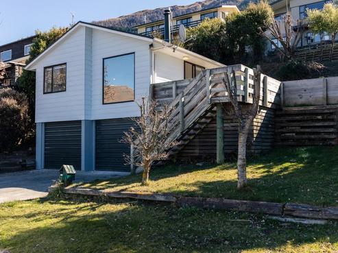 138 Fernhill Road, Fernhill/Sunshine Bay