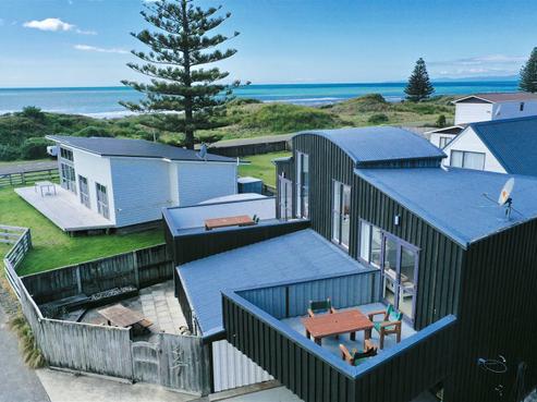 310A Ocean Road, Ohope