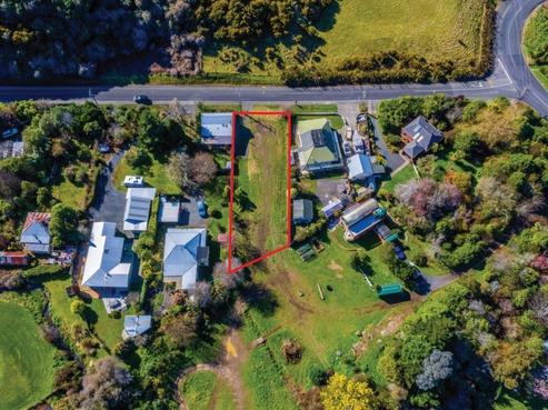 7 Reservoir Road, Sawyers Bay