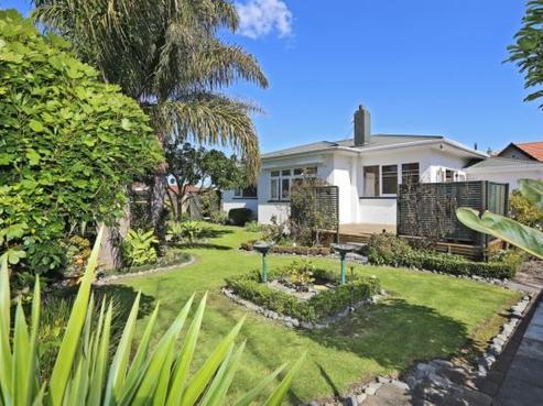 600 Fitzroy Avenue, Mahora