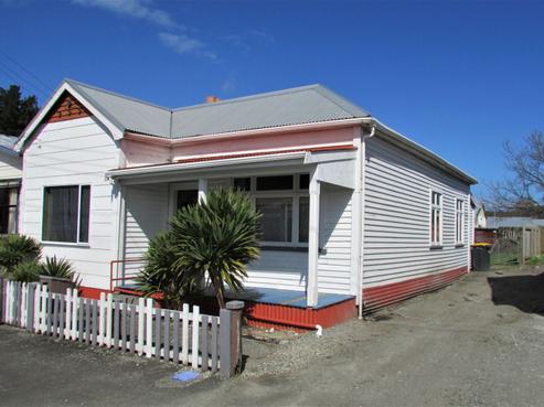16 Thompson Street, Greymouth