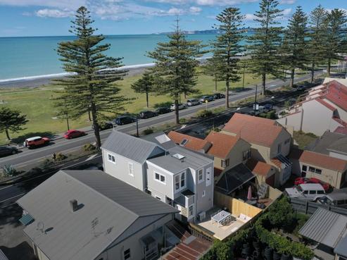 503 Marine Parade, Napier South