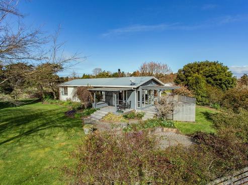 38 Woodend Beach Road, Woodend Beach