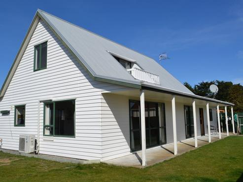 33A Broadway Avenue, Waikuku Beach