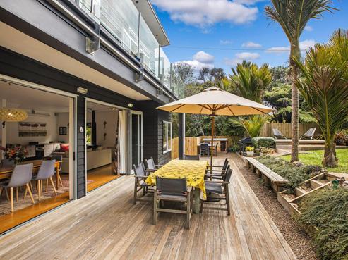 26 Victoria Road North, Onetangi