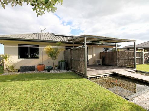 19A Bunyan Road, Coastlands