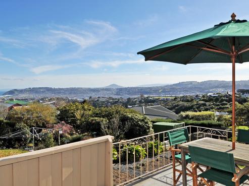 261 Highcliff Road, Shiel Hill