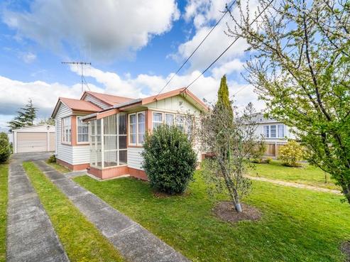 33 Taylor Avenue, Feilding