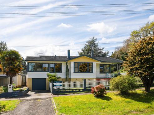 12 Arney Street, Paeroa