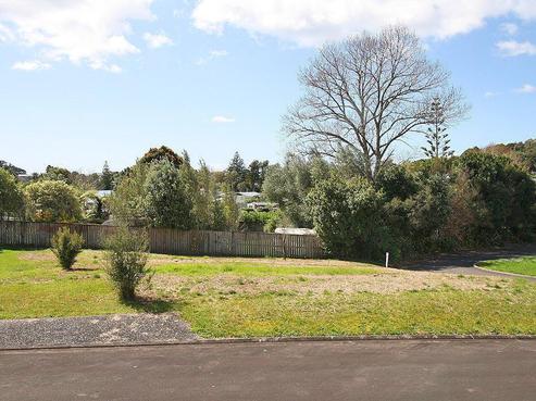2 Fantail Way, Whiritoa