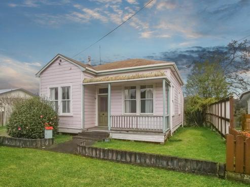 25 West Street, Taumarunui