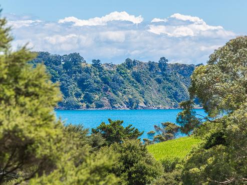 32D Waiheke Road, Waiheke Island